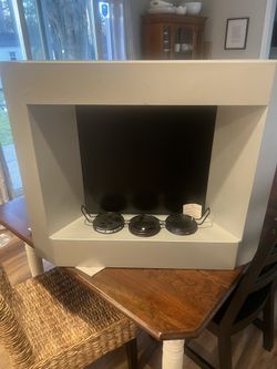 Wall Mount Fireplace/decor