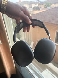 AirPods Max 1 - Space Grey - Excellent Condition