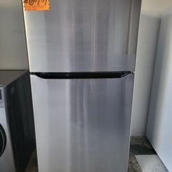 LG Top Freezer Refrigerator 20 Cubic Feet IR V4