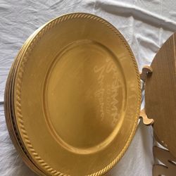 Gold charger plates 