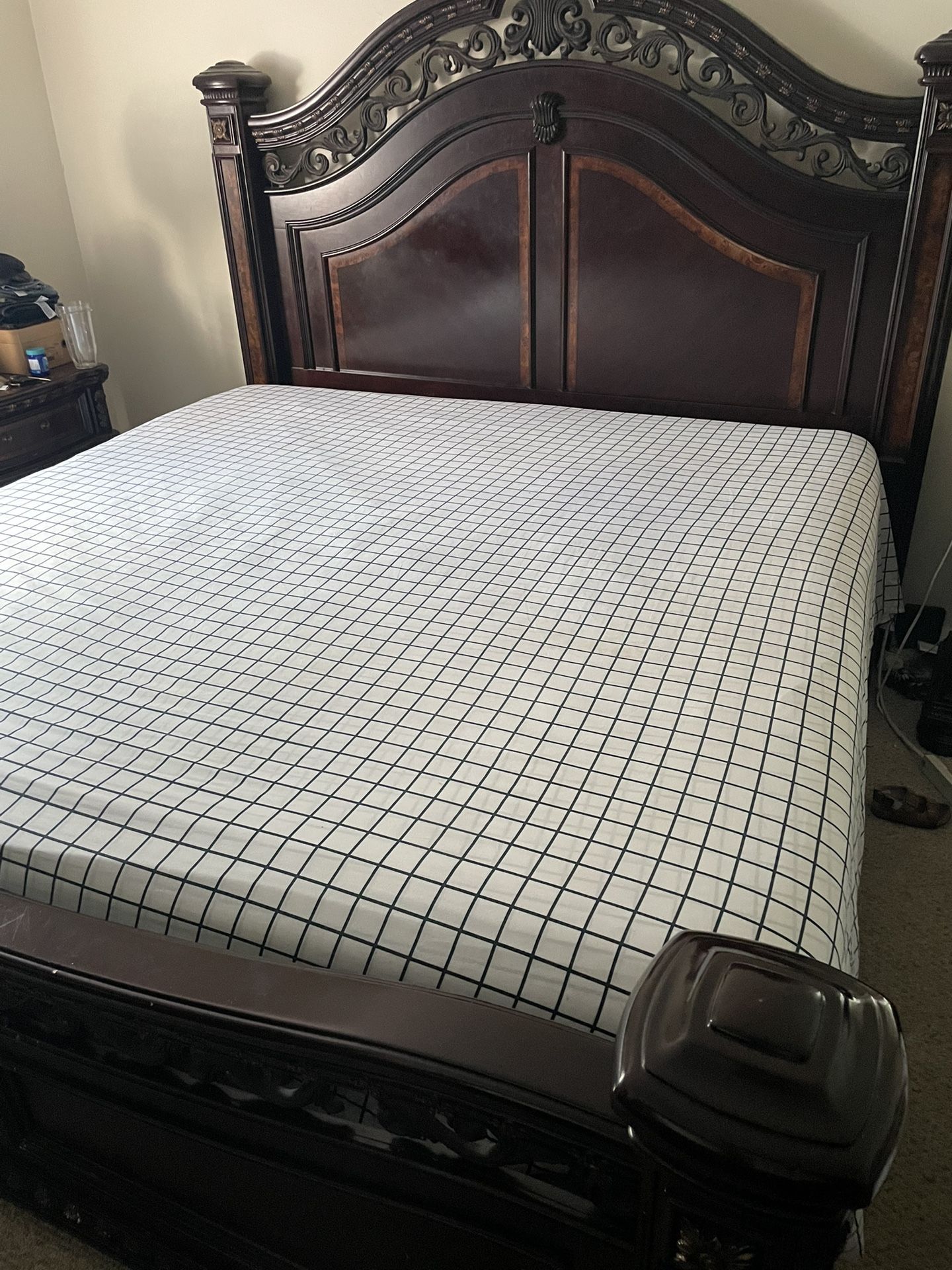 King bedroom set