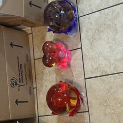 Rose Globes 27 Pices All For 200$