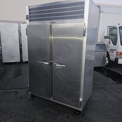 Traulsen 2-door Refrigerator Get Free Local Delivery 1st 6-month Warranty