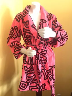 VS Pink Robe , S brand new