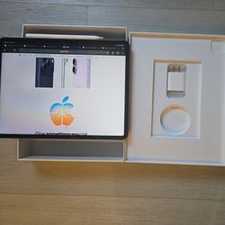 iPad Pro 12.9" 5th Gen Wi-Fi + 5G