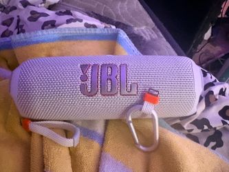 JBL flip 7 Bluetooth speake