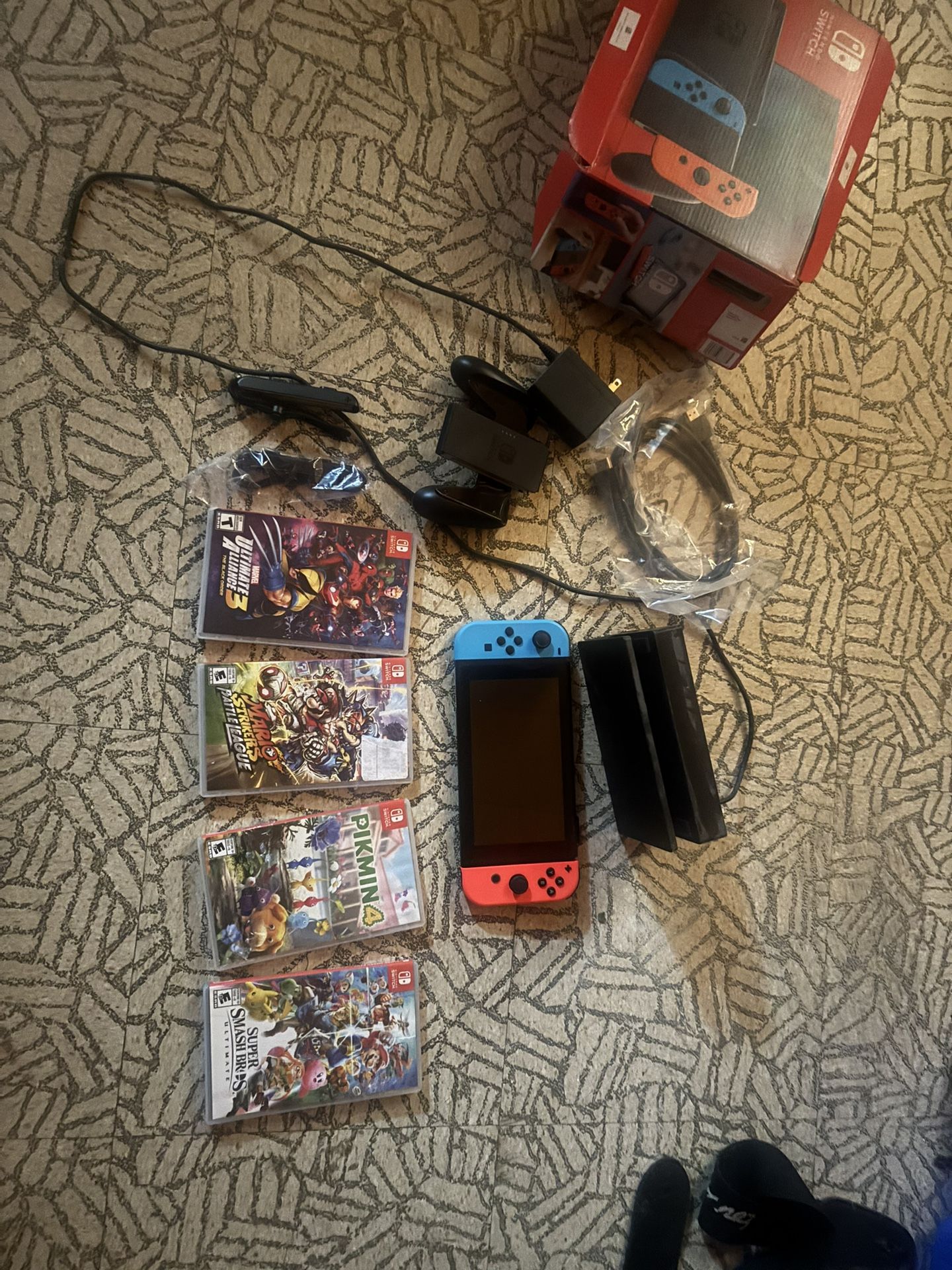 Switch With 4 Games