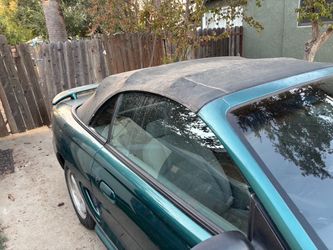 1998 Ford Mustang