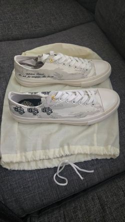 Darc Sport shoes size 10