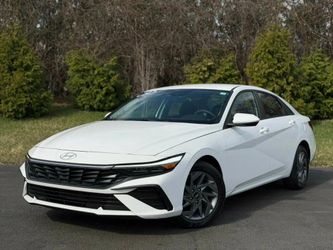 2024 Hyundai Elantra