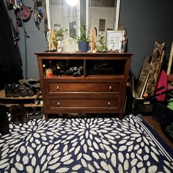 Dresser And Matching Tv Stand