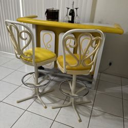 Modern Bar/cabinet with two Stools White And Yellow Leather Very Sturdy 