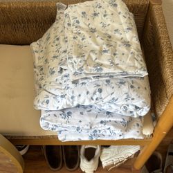🌿 Threshold Blue Floral Queen Sheet Sets – 400 Thread Count – Cotton Sateen
