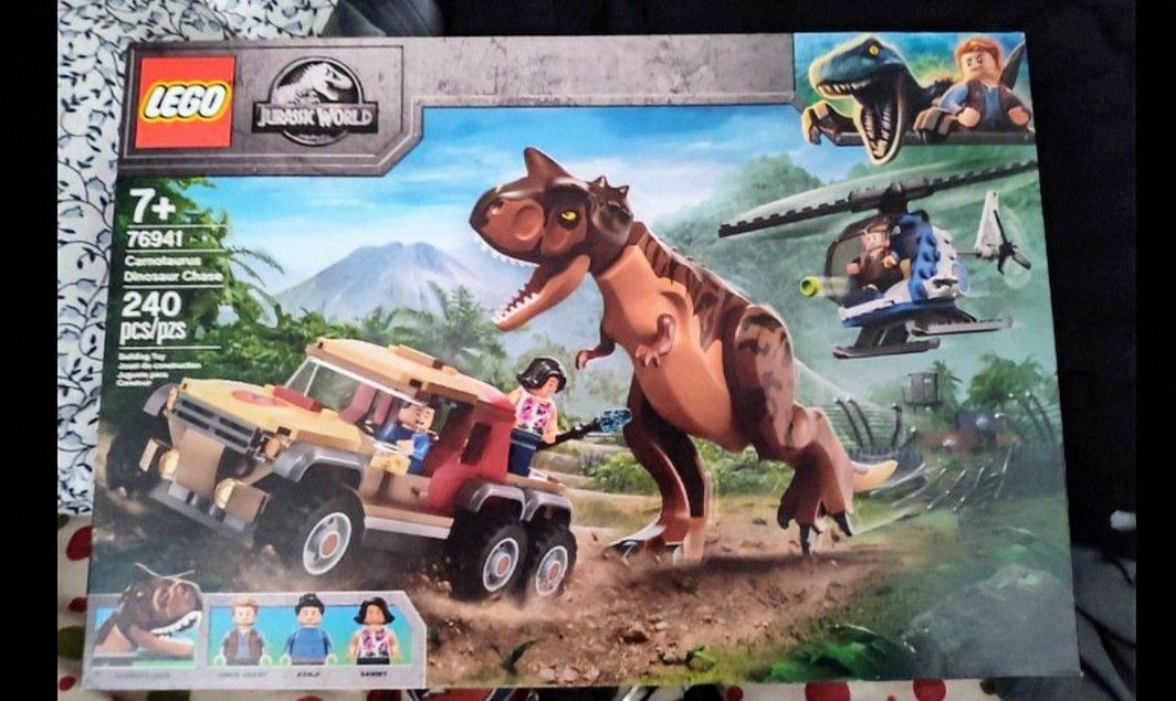 Sealed Lego Jurassic World Set