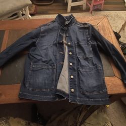 Medium Fit Denim Jacket 