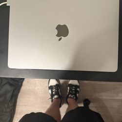 MacBook Air M3 256GB  Midnight Color 2024