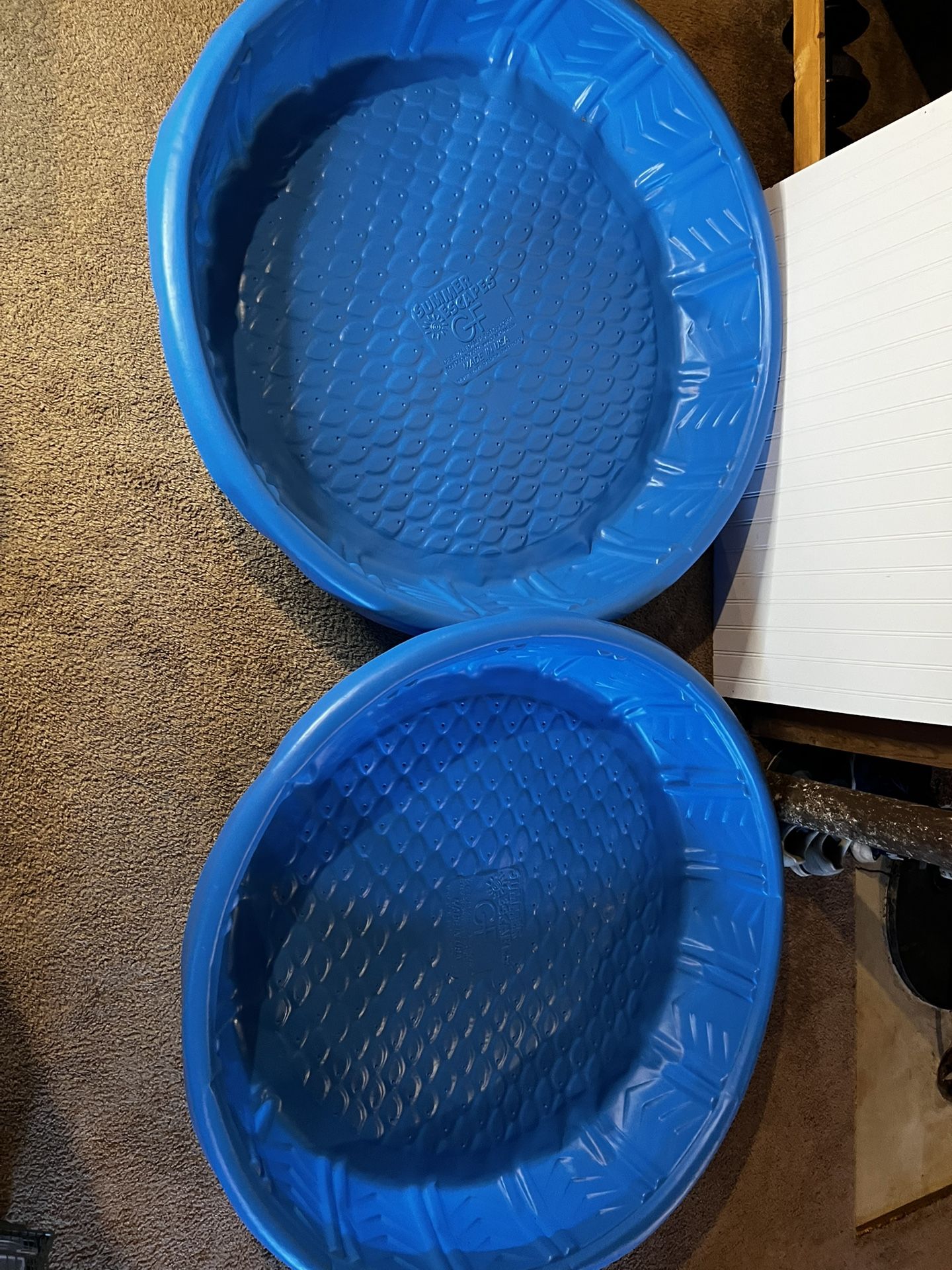 2 Plastic Kiddie Pools