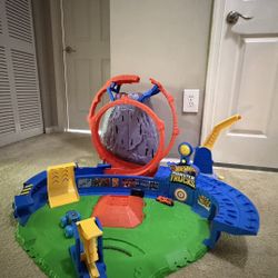 Hot Wheels Monster Trucks 