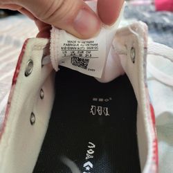 Size 3 Girls Converse 