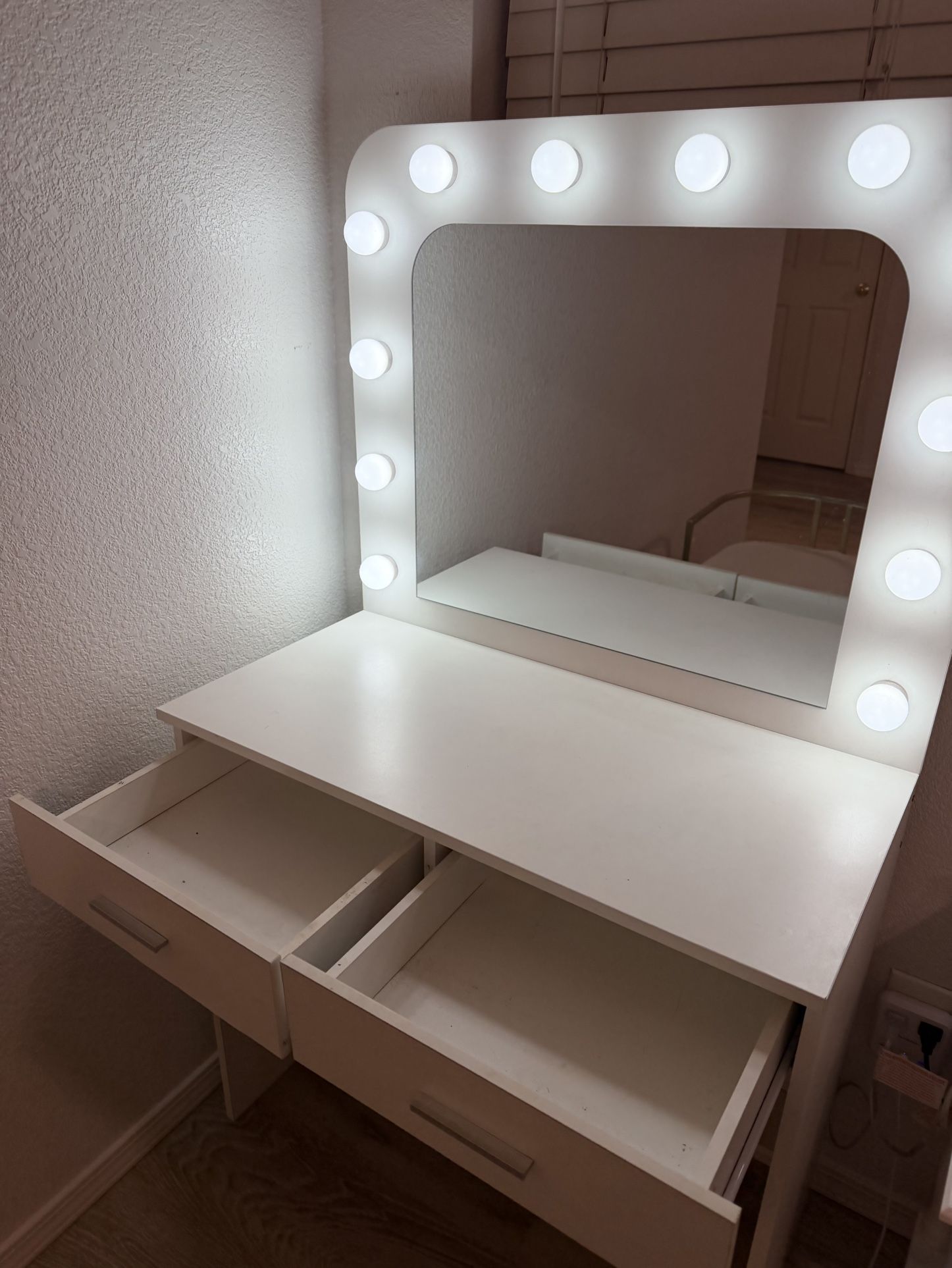 Makeup Desk