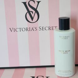 Victoria Secret Very Sexy Oasis 