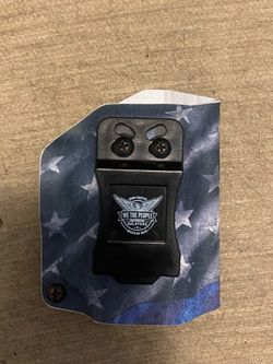 Pulse taser holster