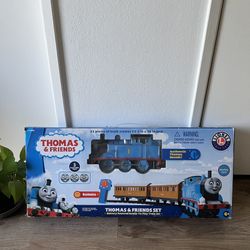 Thomas & Friends Train Set In Oval Track