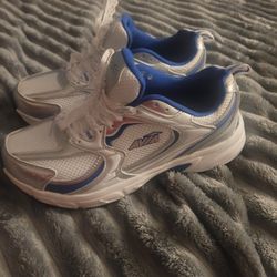 Avia Women's Tennis Shoes Size 9W