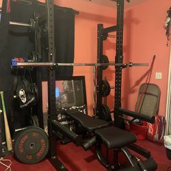 Pro Half Rack/ 8 Weight Pegs , 2 Vertical Bar Holder