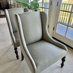 Set of 2 Large Armchairs 
