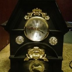 Xinjin Quartz Clock