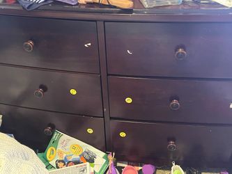 Mahogany Dresser