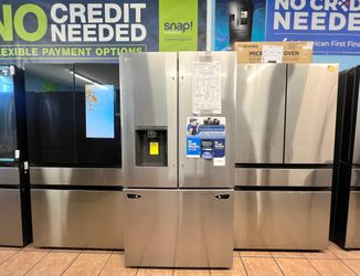 LG 26 cu. ft. Smart Counter-Depth MAX French Door Refrigerator with Dual Ice Makers