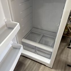 Refrigerator for sale