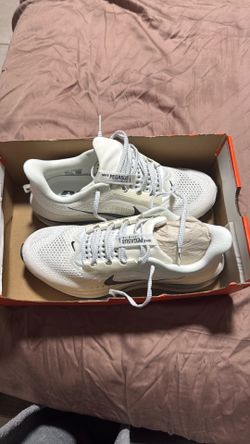 Nike Air Pegasus Women’s