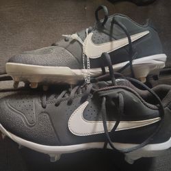 Men's Baseball Cleats