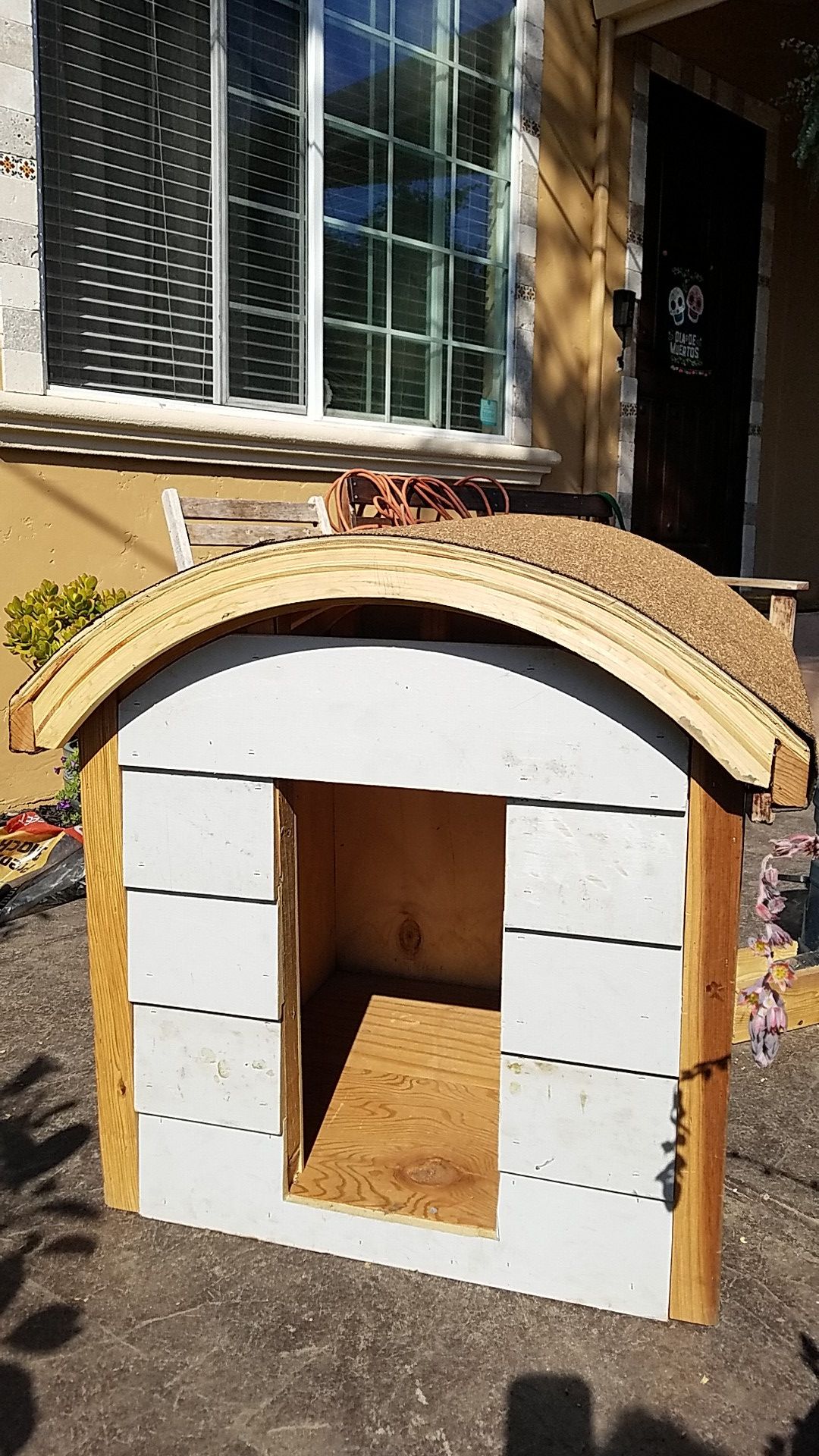 Dog house