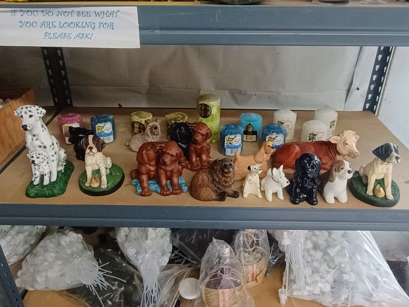 14 Animal Candles And 11 Pillar Candles 