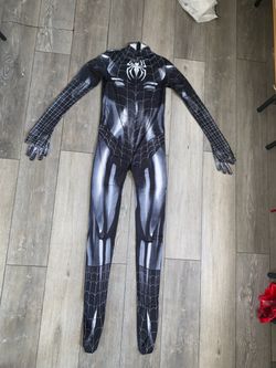 Costume