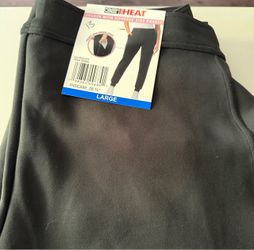 Woman’s large 32 degrees jogger