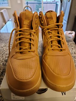 Size 15 Nike Reg.