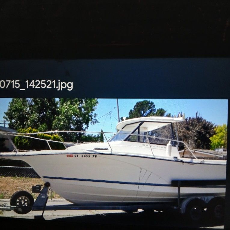 1999 Bayliner 2353 fv