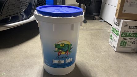 Jumbo chlorine tabs