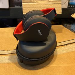 Wireless Bluetooth Headphones 