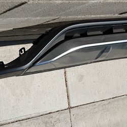 2016 2017 2018 2019 LEXUS RX350 FRONT BUMPER LOWER VALANCE AND GRILL SUPPORT