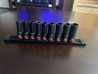 Milwaukee 9 piece Shockwave 1/2” Drive Metric Impact Socket Ser