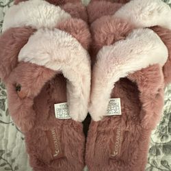 Koolaburra Ugg Pink Slippers