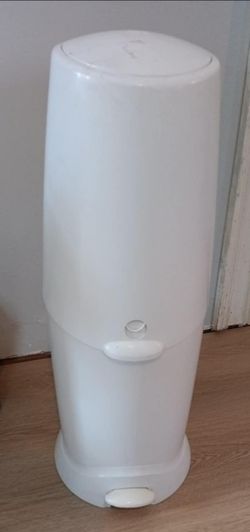Genie Diaper Pail
