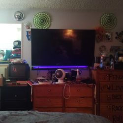Lg 65 In Smart TV With Remote