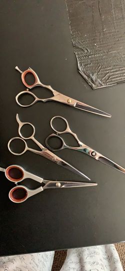 4 salon Scissors works perfectly! Almost new price for all!!! Commercial professional